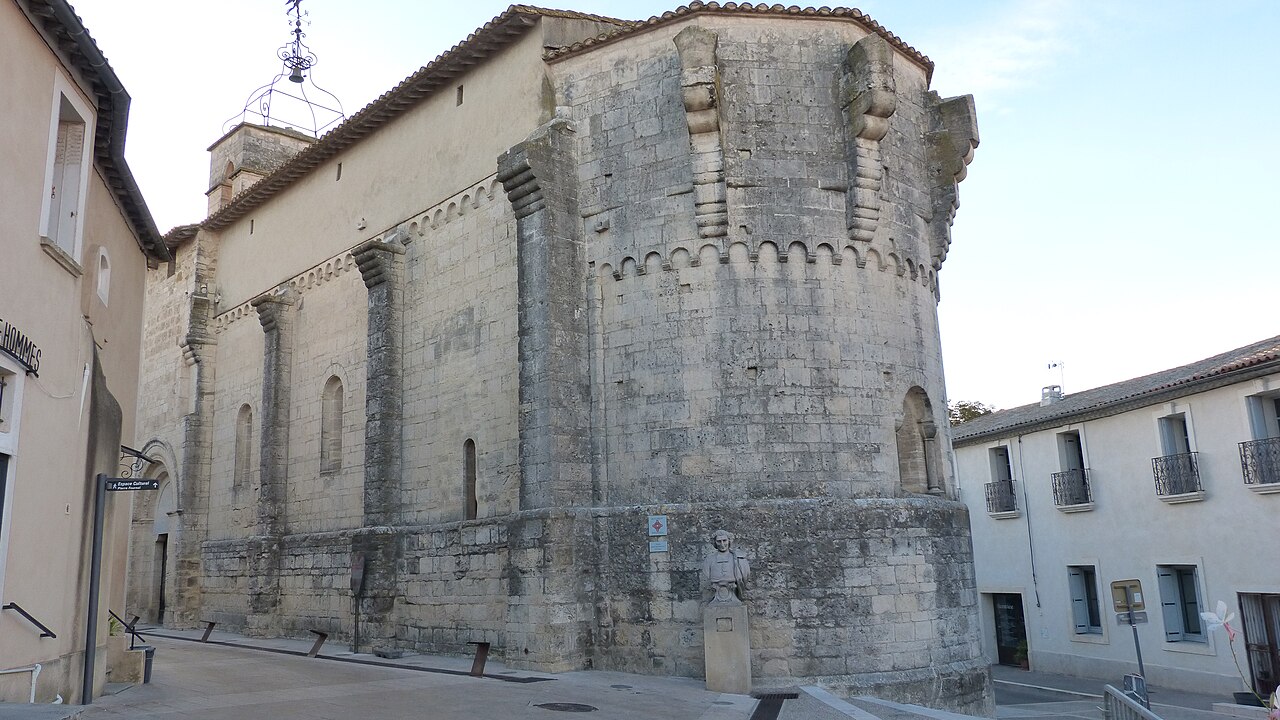 Église Saint-Jean-Baptiste dans le centre historique de Castelnau-le-Lez